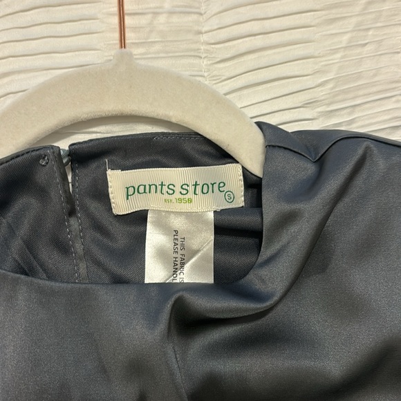 Pants store shoulder pad top - Picture 4 of 4